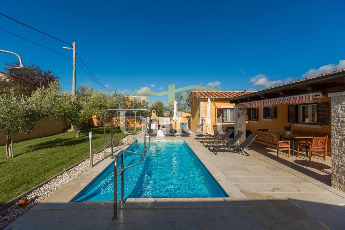 Hiša s čudovitim razgledom - Vižinada